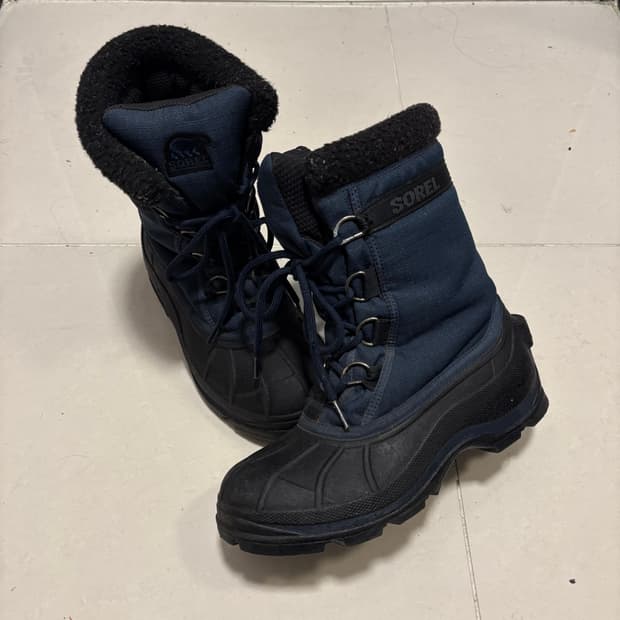 정품 소렐 네이비 블랙 양털 방한 부츠 245
