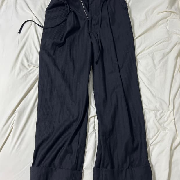 웨이비니스 딥 원턱 트라우저