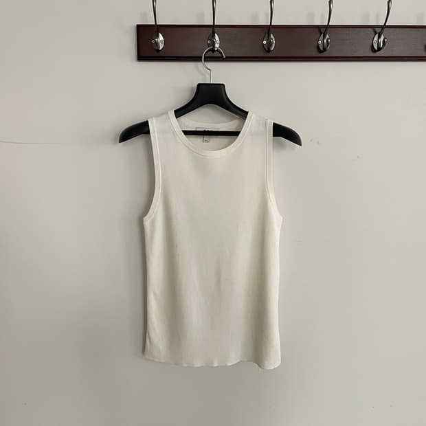 코스 여성55 화이트 슬리브리스 나시