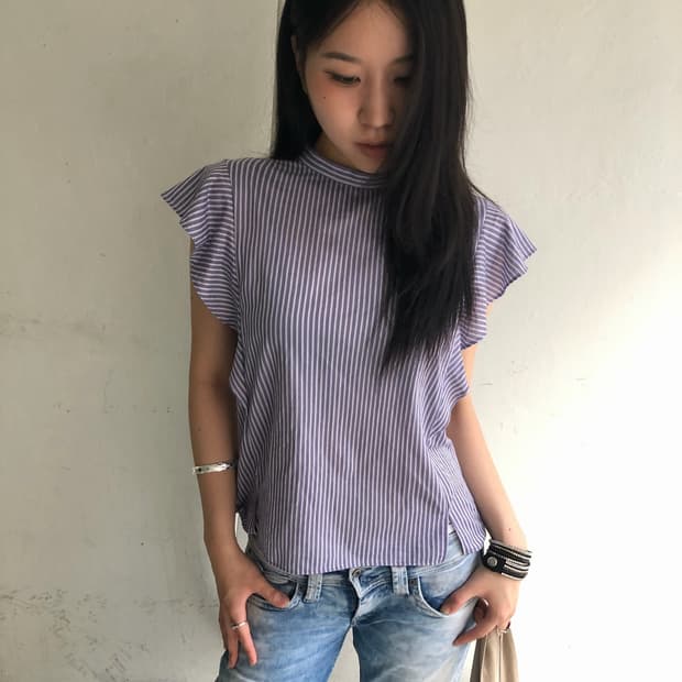 stripe frill top