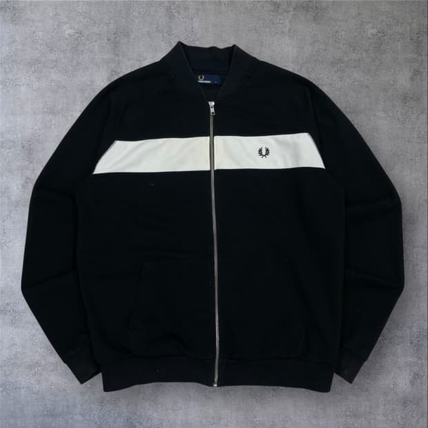 프레드 페리 스몰 로고 블랙 배색 트랙탑 져지