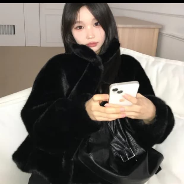 유색 제르 하이넥 후크 밍크 퍼 자켓