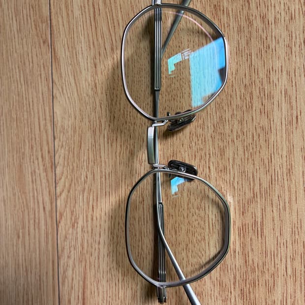 루네타 바다 다각형 메탈테