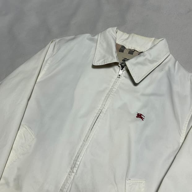 M 버버리 화이트 블루종