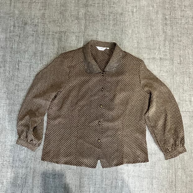 일본빈티지 Stpatala 핀터깔 디테일 블라우스