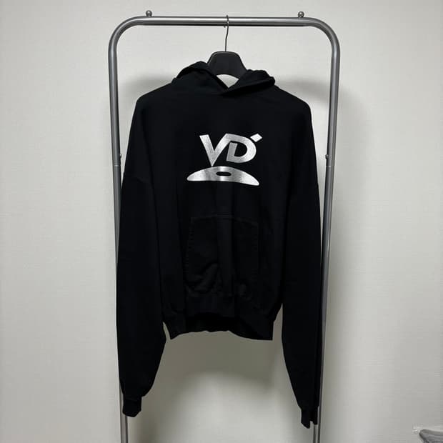 F) vuja de 부자데 vd로고 후드 티