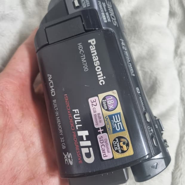 파나소닉 hdc-tm700 캠코더 핸디캠 레트로 디카