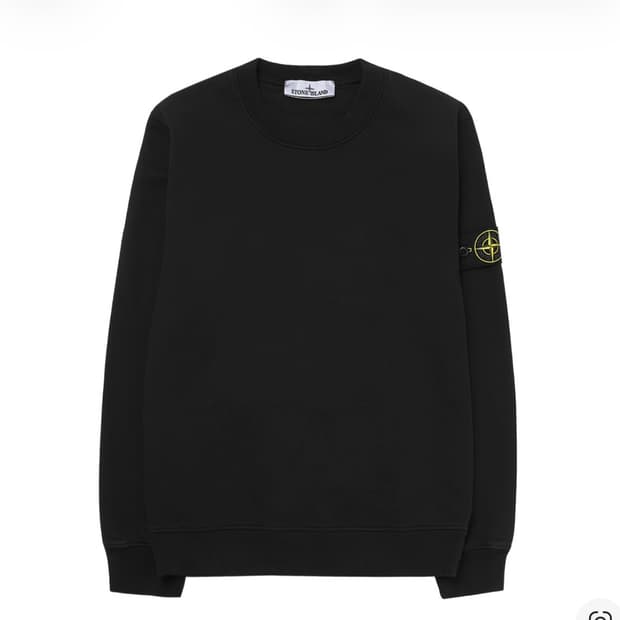 스톤아일랜드 맨투맨 구합니다!