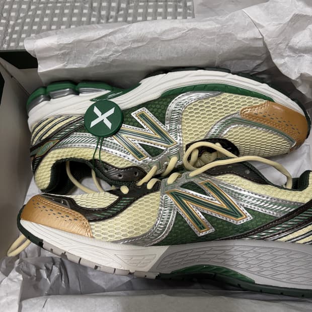 뉴발란스 에임레온도르 860v2 285 새상품