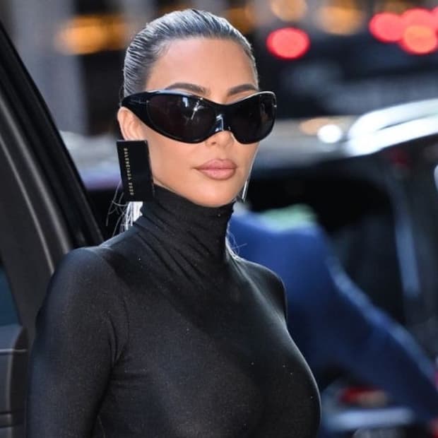 발렌시아가 스킨캣XXL