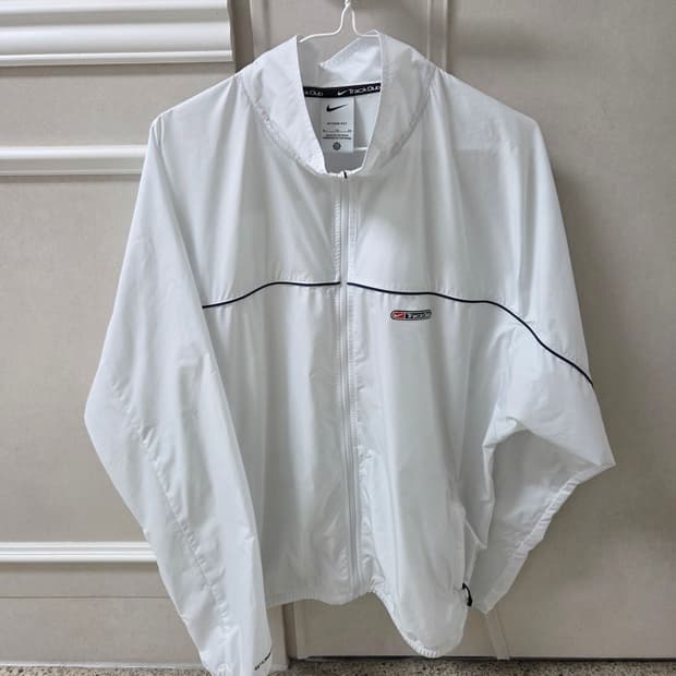 나이키 여름 러닝 바람막이 자켓 XL
