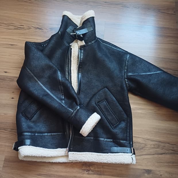 트위 TWEE 무스탕