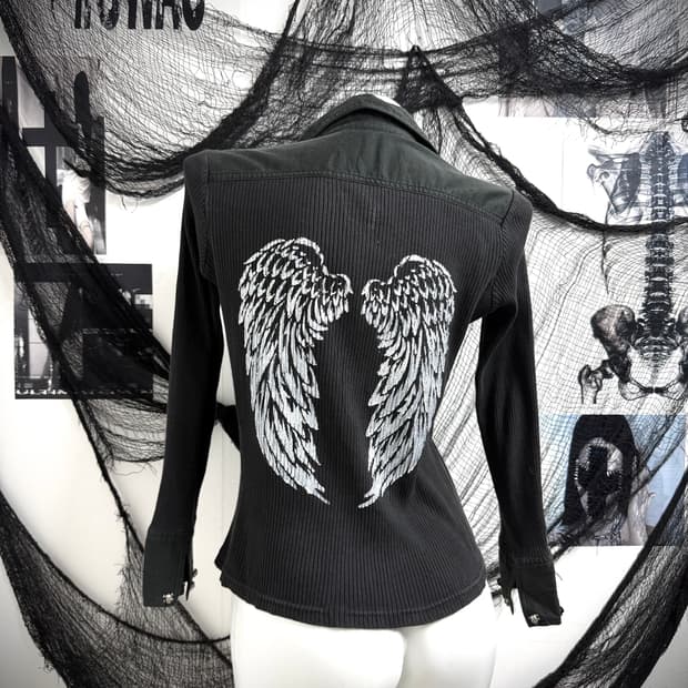 CUSTOM DESIGN