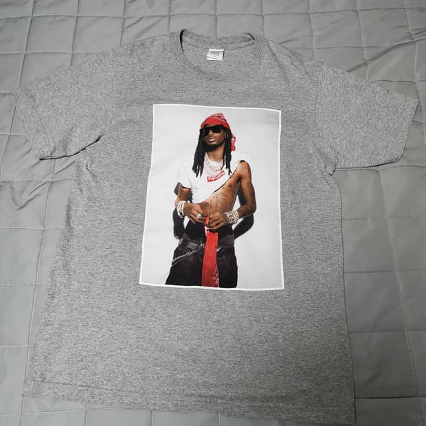 슈프림 플레이보이 카티 티셔츠 헤더 그레이 - 25FW (급처)