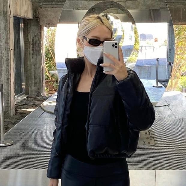 오도어 자체제작 가죽 패딩