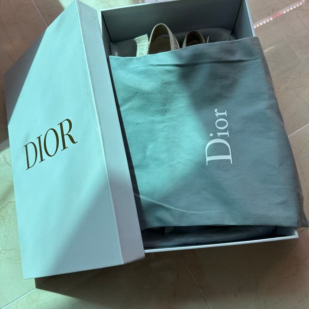 (재당근)카바스 16 인치 숄Moi 모이 슬링백 베이지 (245-250)