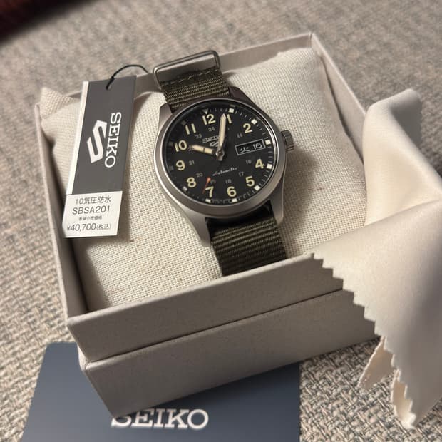 세이코 한자판 SBSA201 필드워치 카키필드 툴워치