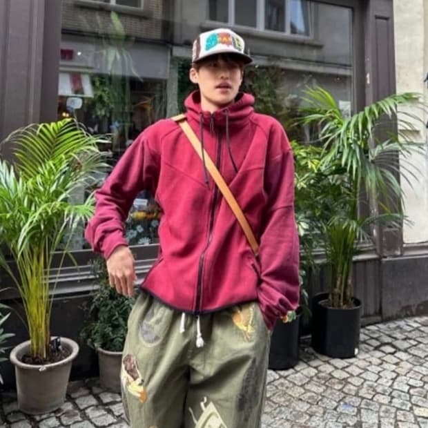 (XXL) 나이키 테크팩 버건디 후드집업 라이즈 소희