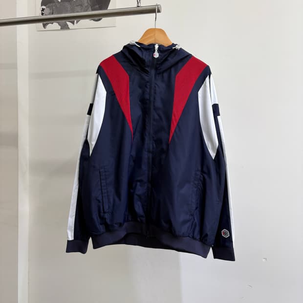 REEBOK 바람막이
