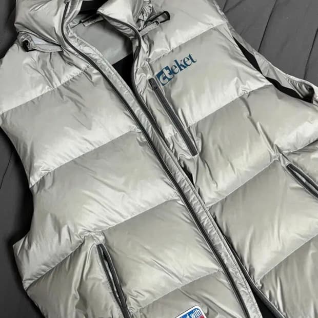 테켓 조끼 패딩 베스트 L사이즈 판매합니다