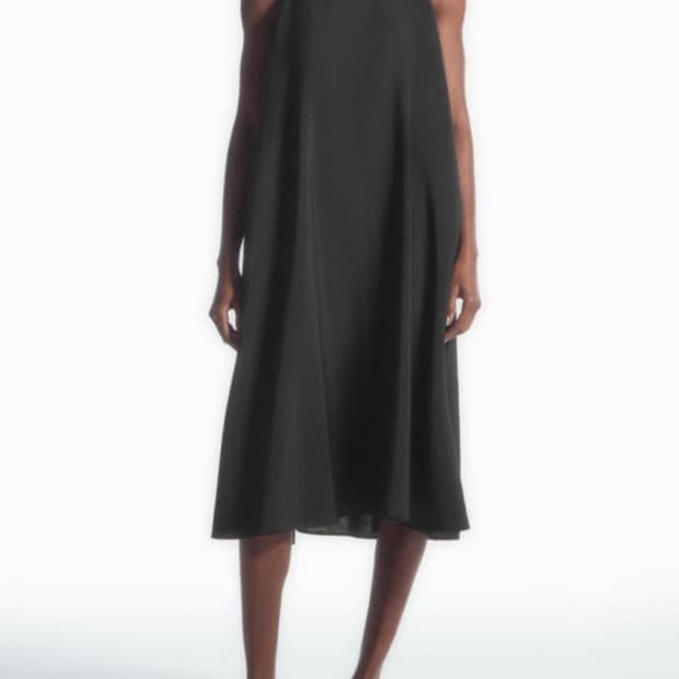 Cos 레이서넥 미디 드레스 32