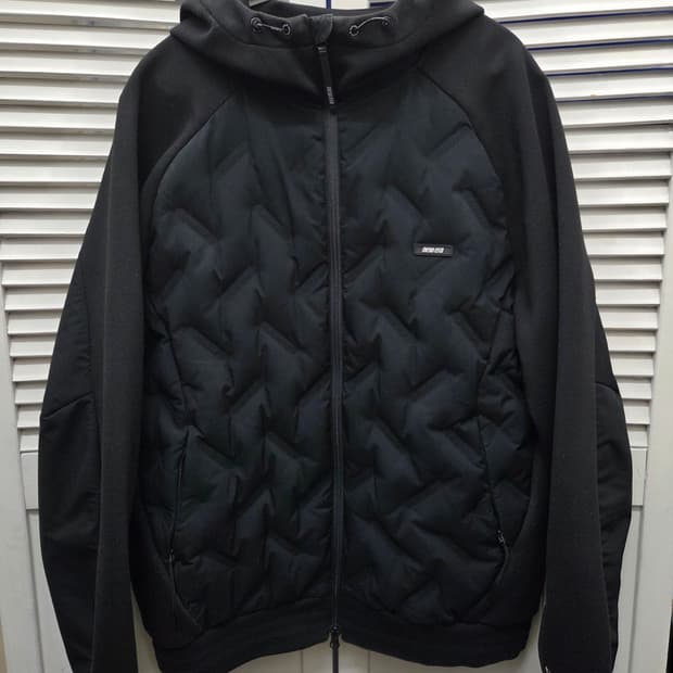 뉴에라 구스다운 집업 점퍼