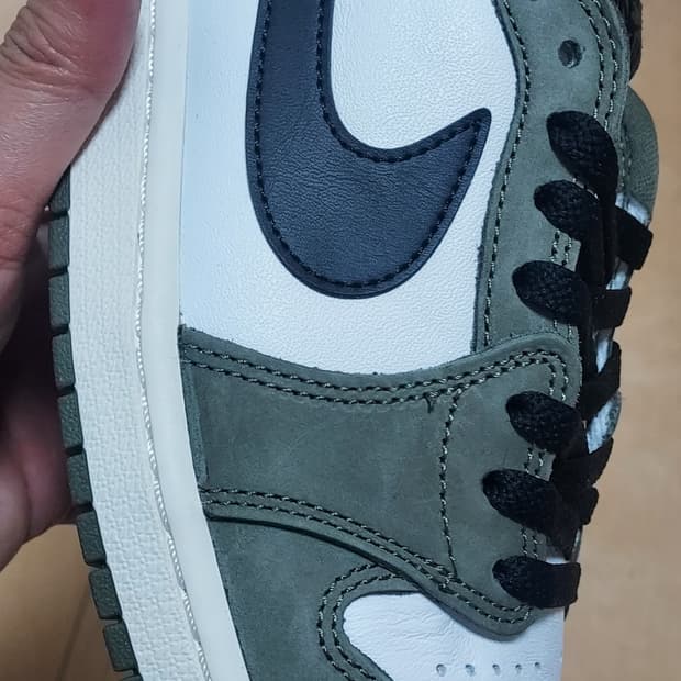 (280)나이키 조던1로우 OG 미디엄 올리브 블랙