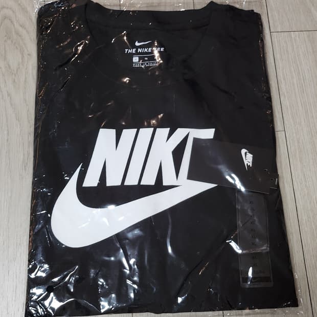 나이키 반팔티 (남녀공용 )