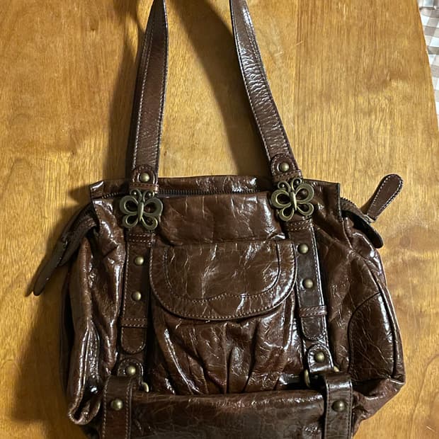 안나수이 토트백