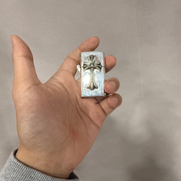 크롬하츠 라이터 팝니다
