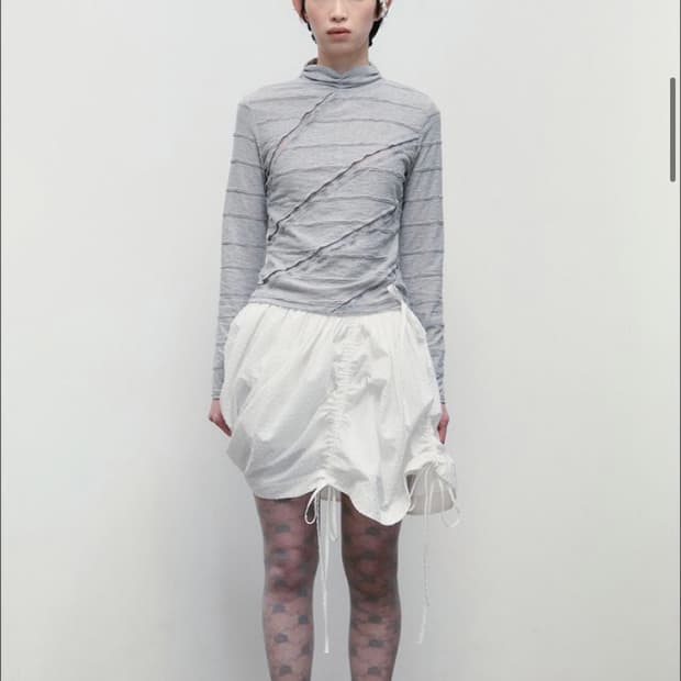 타입서비스 Lettuce Stitch Roll Neck Top 