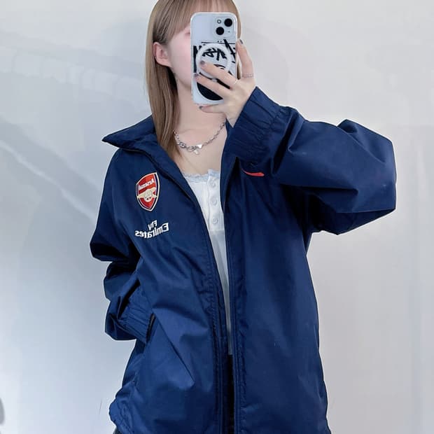 나이키 00‘s 아스날 스우시 바람막이