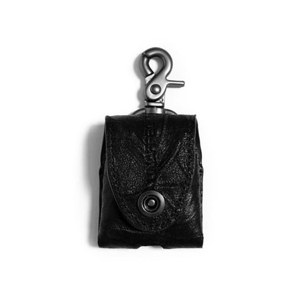 UNAFFECTED / AIRPODS CASE