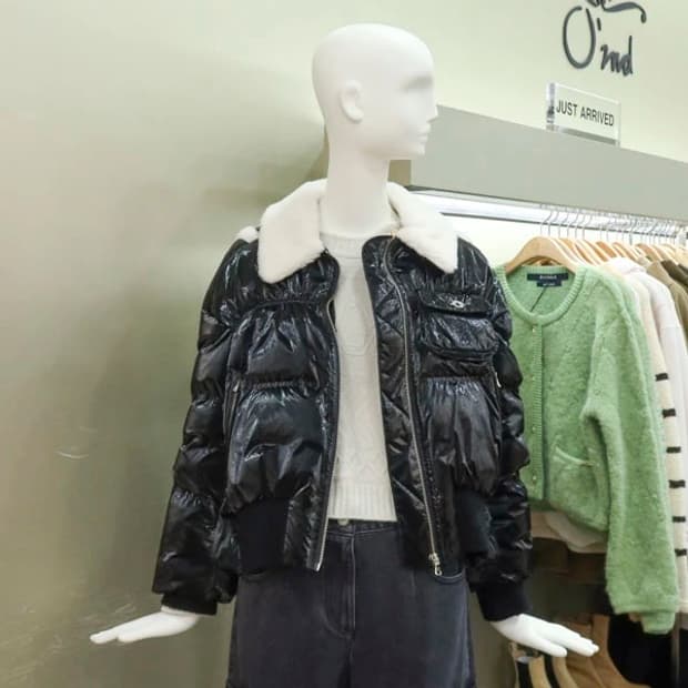 오즈세컨 블랙 숏패딩