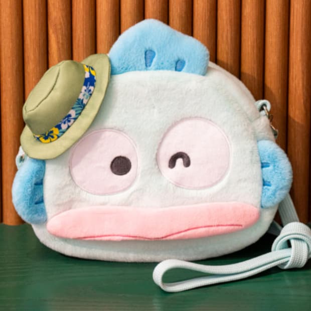 x Everland Hangyodon Pochette