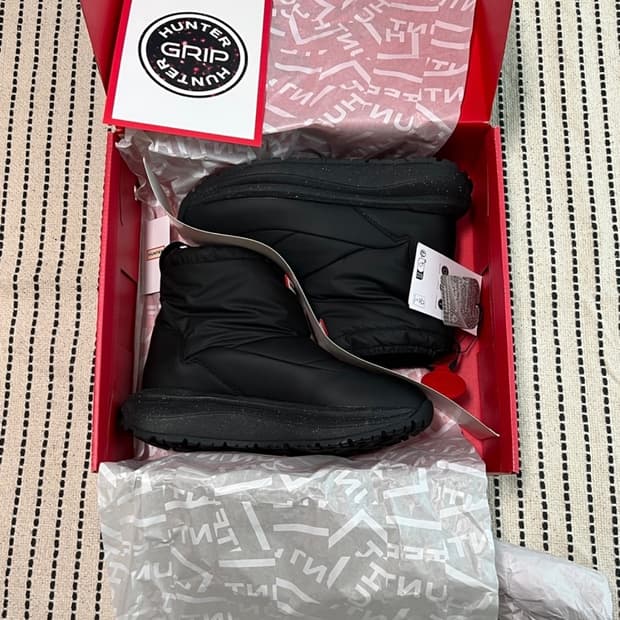 (새상품) 헌터 - 24FW 그립 숏 스노우부츠