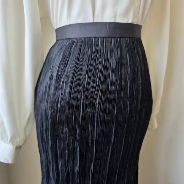 Specchio 스페치오 블랙 플리츠 스커트