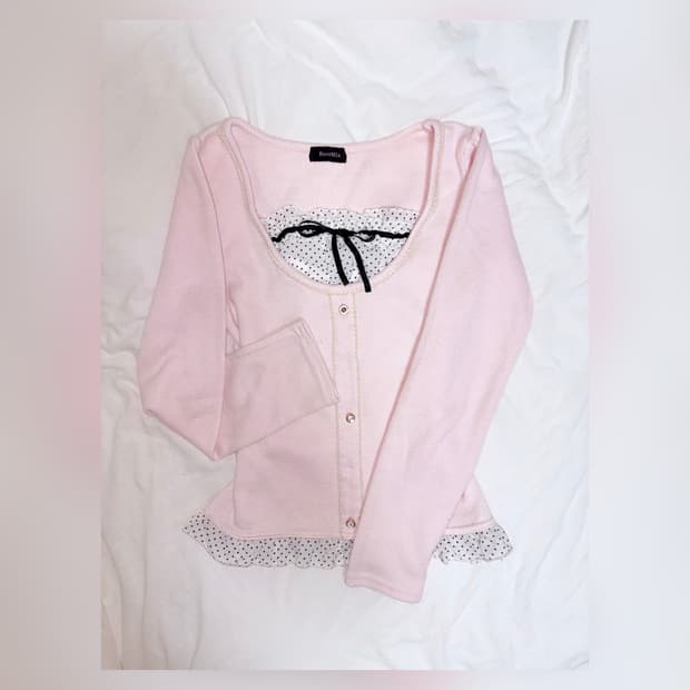 히메갸루 도트 리본 니트 로걀탑 ) stc 리즈리사 라떼갸루 트랄라라