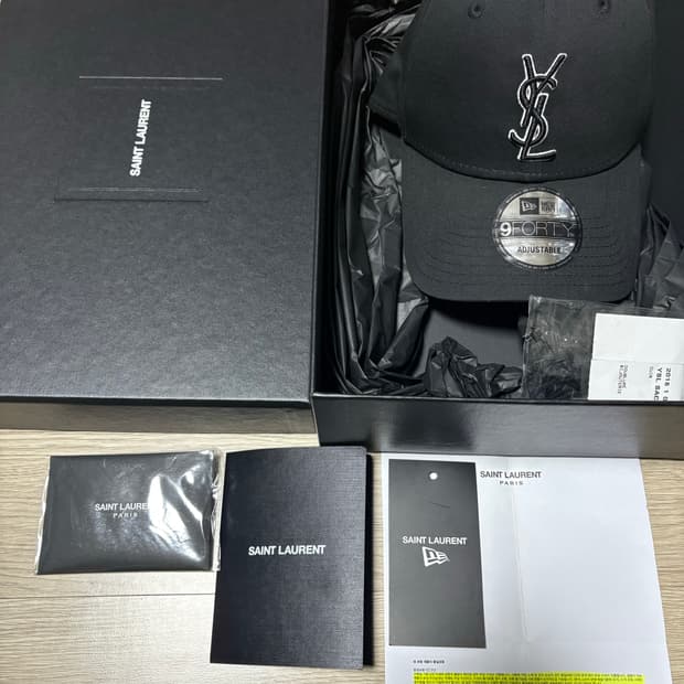 생로랑 뉴에라 볼캡 풀구성