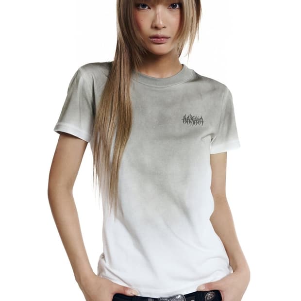 아캄 Dirty Spray Bone Half Top 반팔 1사이즈