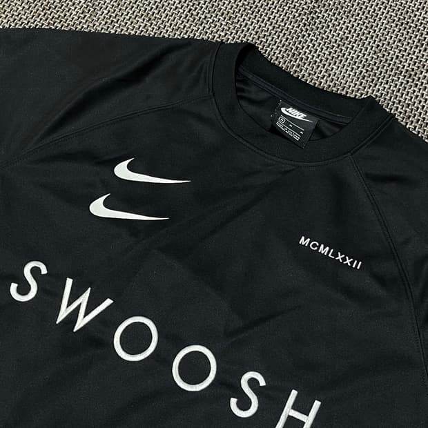 나이키 스우시 더블로고 네오프렌 맨투맨