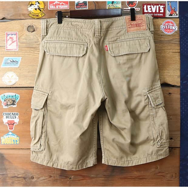 
levis 리바이스 카고 반바지
32사이즈 