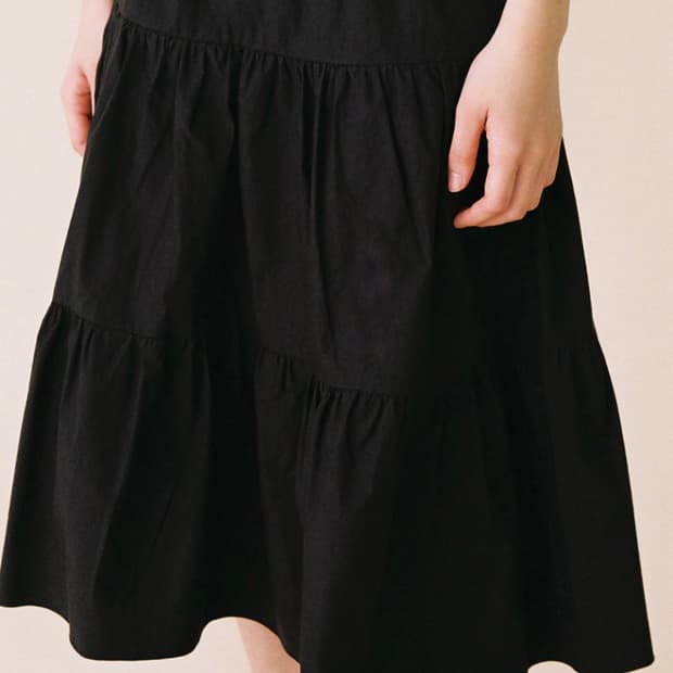 버터플라이 셔링 스커트(블랙)