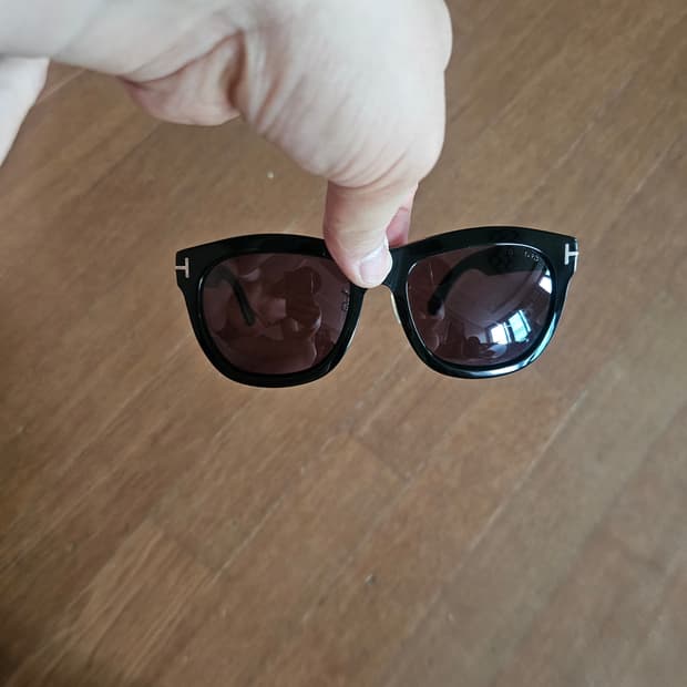 톰포드 블랙 선글라스