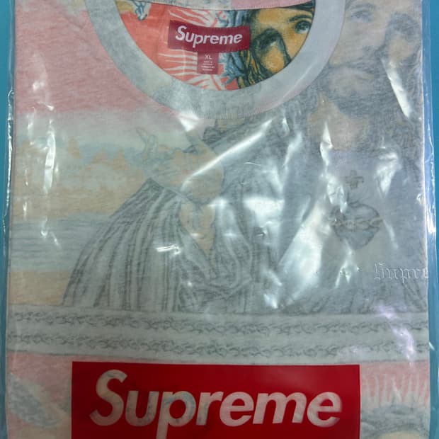 슈프림 지저스 반팔티(25FW)