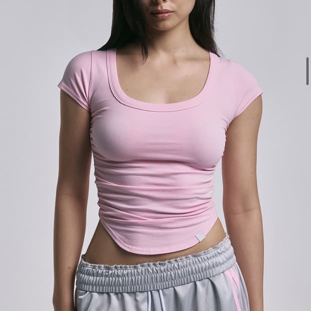 플리즈노팔로우 New MOMO Shirring Short Top (Pin
