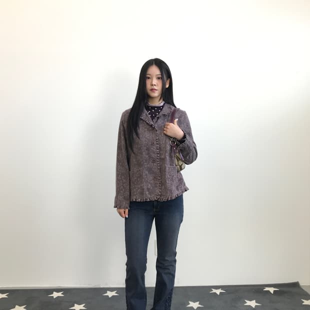 Jpn Floral Ruffle Button-Down Jacke