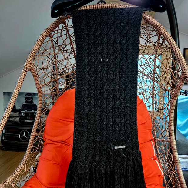 크롬하츠 정품 목도리(100%캐시미어)