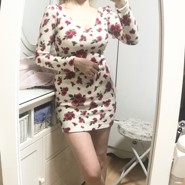 55 장미꽃 무늬 양브이넥 원피스/상태최상