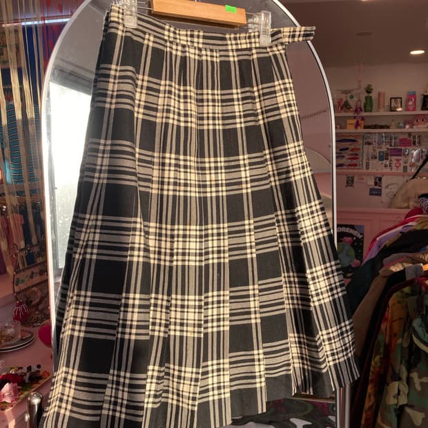 빈티지 체크 플리츠 미디 스커트